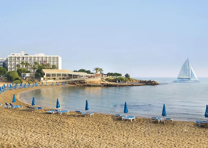 Queen Helena * Πρωταράς